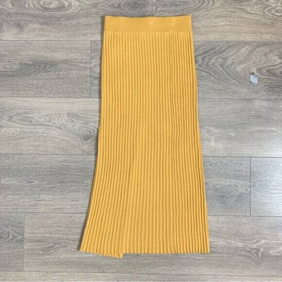 Aritzia Wilfred Zeta Midi Skirt Pleated High rise Ribbed Knit Side Slit Golden - Picture 13 of 14